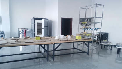 新疆︱吉木薩爾縣新地鄉中小學(xué)陶藝實(shí)訓基地